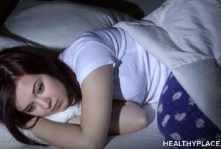 关于自我伤害的梦想是什么意思？这取决于自我伤害梦的许多解释。获取一些想法，以帮助您在健康场所弄清楚它。